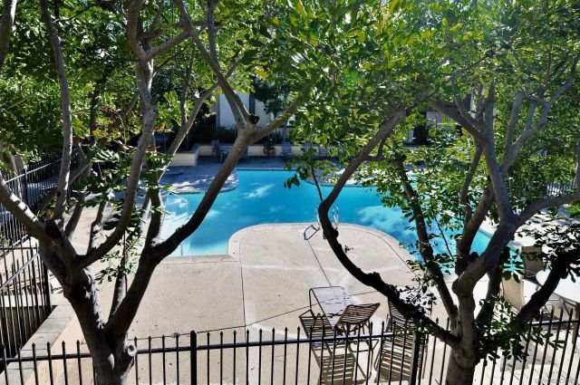 10240 Black Mountain Rd 106, San Diego, CA 92126