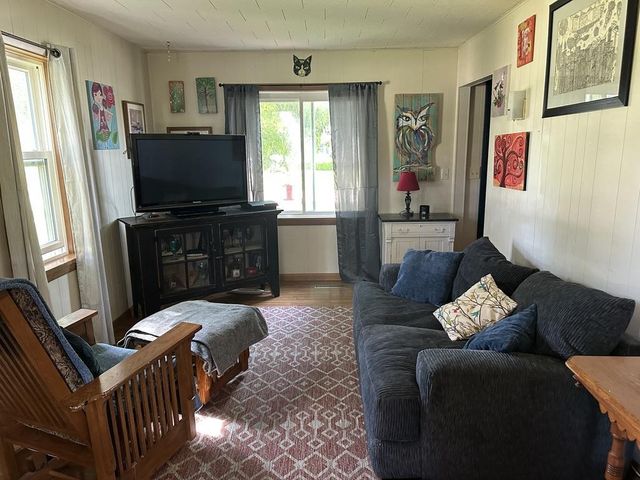 508 Prospect Avenue, Beaver Dam, WI 53916