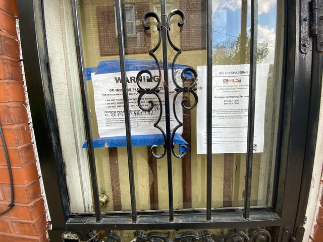 10508 S Forest Avenue, Chicago, IL 60628