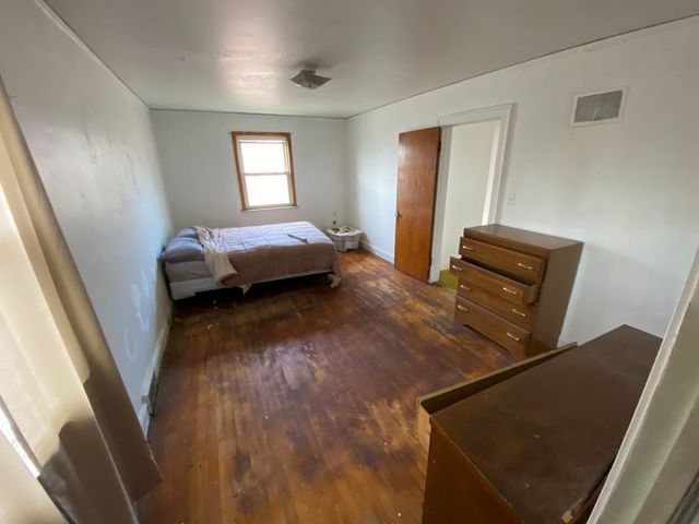 10508 S Forest Avenue, Chicago, IL 60628