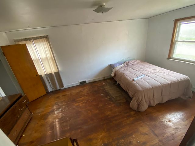 10508 S Forest Avenue, Chicago, IL 60628