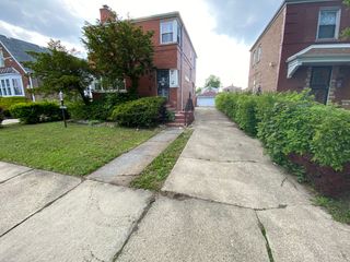 10508 S Forest Avenue, Chicago, IL 60628