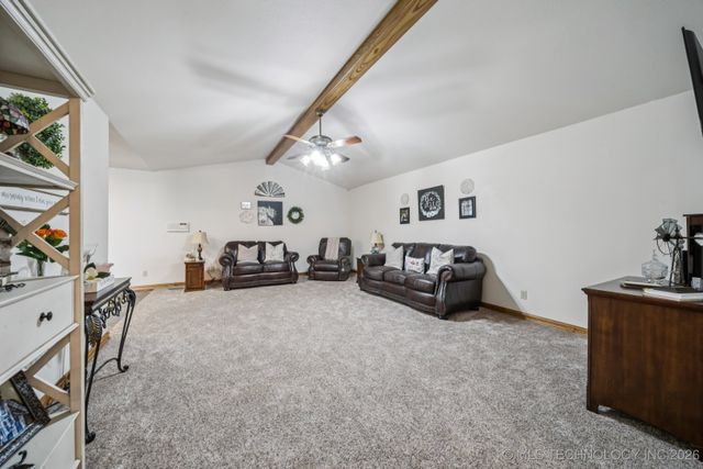 2207 Fieldstone Court, Okmulgee, OK 74447