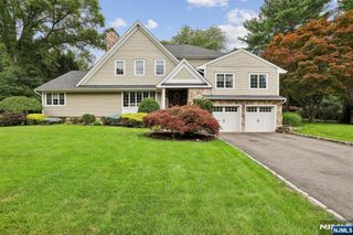10 Arcadia Road, Woodcliff Lake, NJ 07677