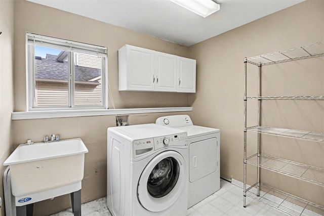 312 Redrock Court, Ann Arbor, MI 48103