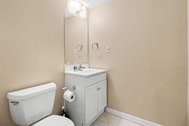 312 Redrock Court, Ann Arbor, MI 48103