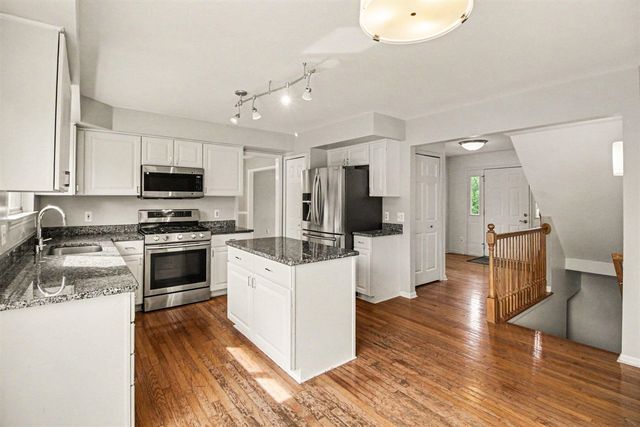 312 Redrock Court, Ann Arbor, MI 48103