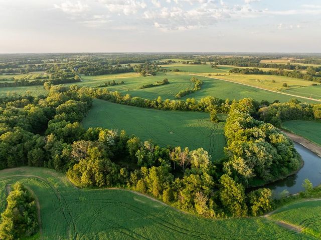 000 S Grand River Road, Freeman, MO 64746