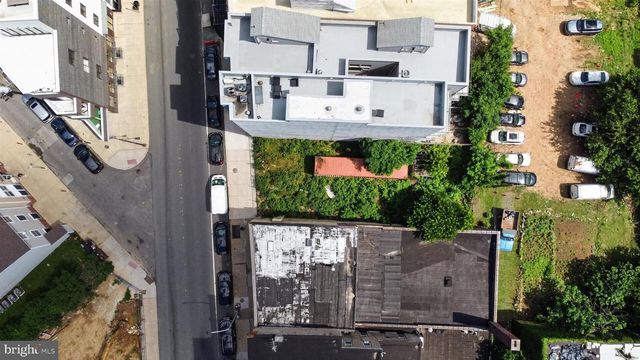 1640 RIDGE AVE, Philadelphia, PA 19130