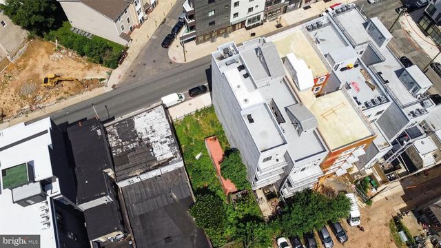 1640 RIDGE AVE, Philadelphia, PA 19130