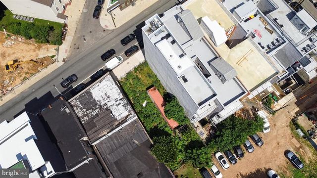 1640 RIDGE AVE, Philadelphia, PA 19130