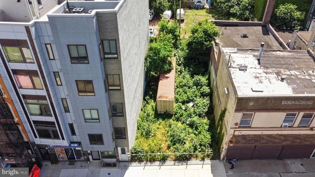 1640 RIDGE AVE, Philadelphia, PA 19130