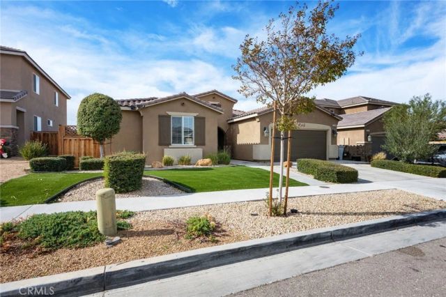 9236 Rainsong Avenue, Hesperia, CA 92344