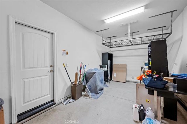 9236 Rainsong Avenue, Hesperia, CA 92344