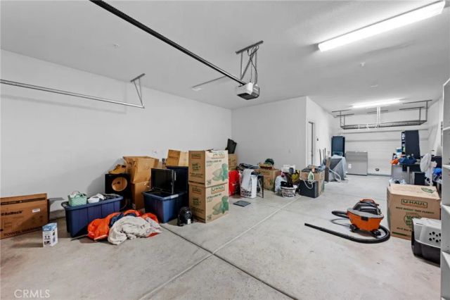 9236 Rainsong Avenue, Hesperia, CA 92344