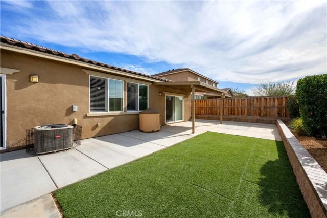 9236 Rainsong Avenue, Hesperia, CA 92344