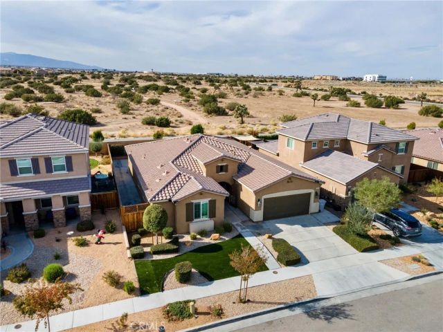9236 Rainsong Avenue, Hesperia, CA 92344