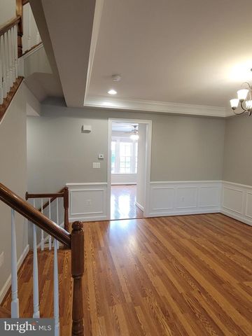 11837 WHITWORTH CANNON LN, Bristow, VA 20136