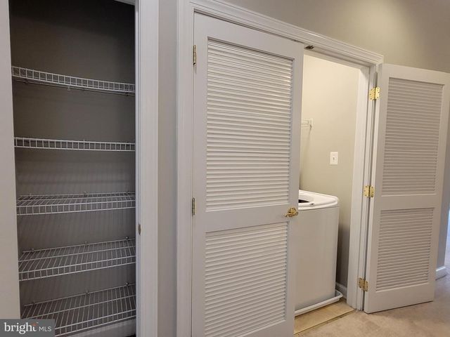 11837 WHITWORTH CANNON LN, Bristow, VA 20136