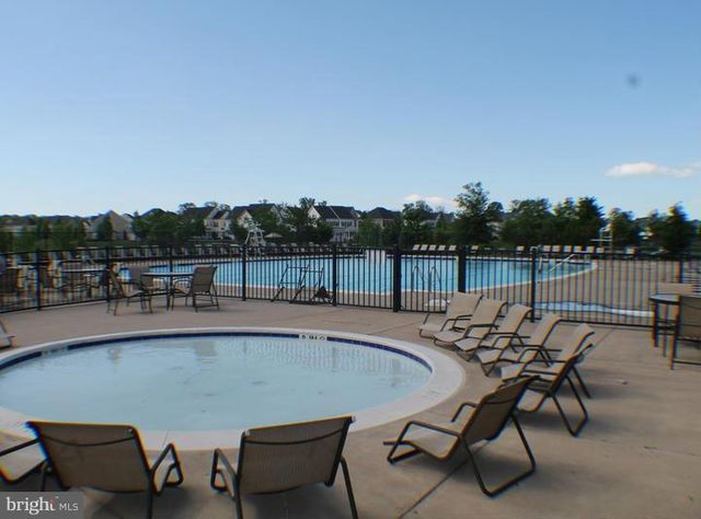 11837 WHITWORTH CANNON LN, Bristow, VA 20136