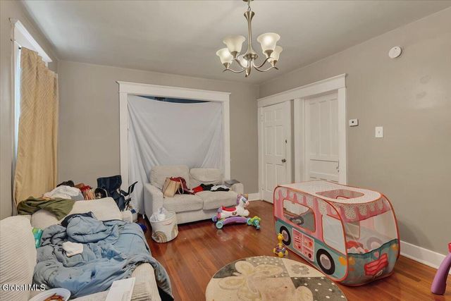 2418 Campbell Avenue, Schenectady, NY 12306