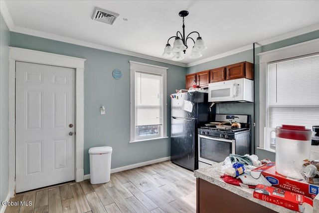 2418 Campbell Avenue, Schenectady, NY 12306