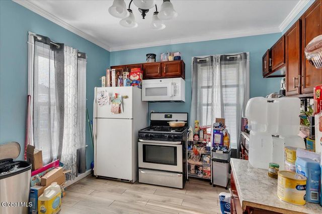 2418 Campbell Avenue, Schenectady, NY 12306