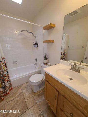 933 21st Street 12, Santa Monica, CA 90403