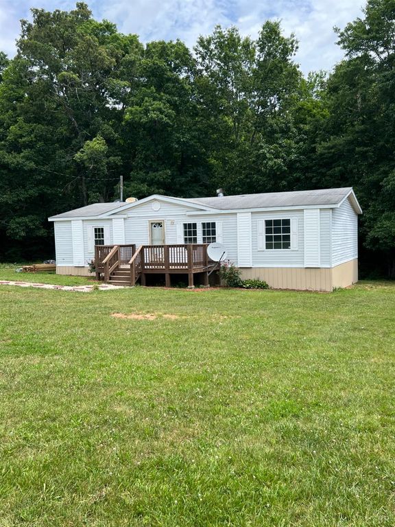 12440 E Gretna Road, Gretna, VA 24557
