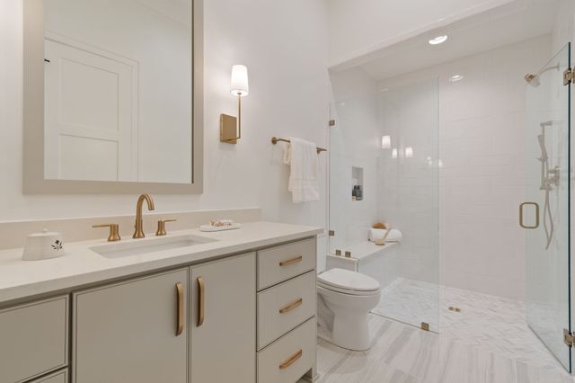 1708 Southwick Dr, Brentwood, TN 37027