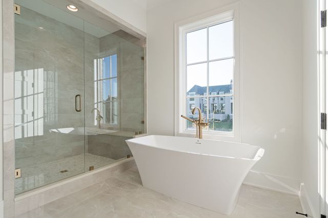 1708 Southwick Dr, Brentwood, TN 37027