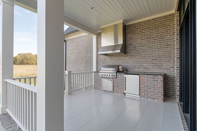 1708 Southwick Dr, Brentwood, TN 37027