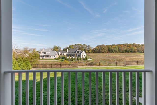 1708 Southwick Dr, Brentwood, TN 37027