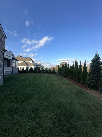 1708 Southwick Dr, Brentwood, TN 37027