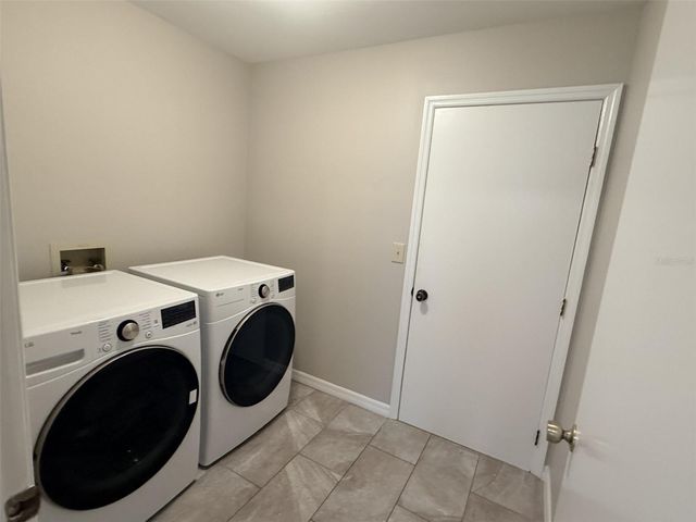 18306 FELSPAR WAY, Tampa, FL 33647