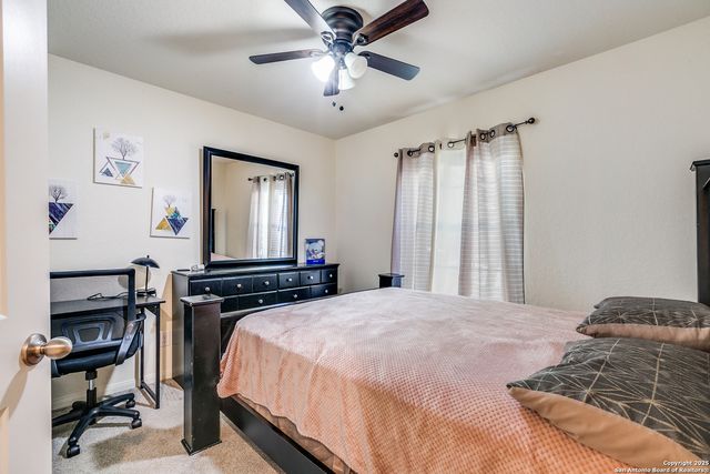 12255 Stratsburg, San Antonio, TX 78252