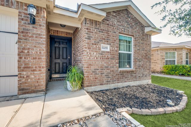 12255 Stratsburg, San Antonio, TX 78252