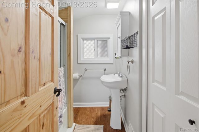 146 E Summit Street, Chelsea, MI 48118