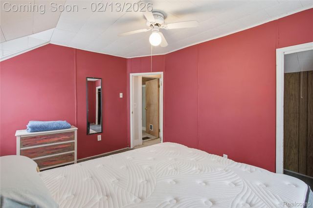 146 E Summit Street, Chelsea, MI 48118