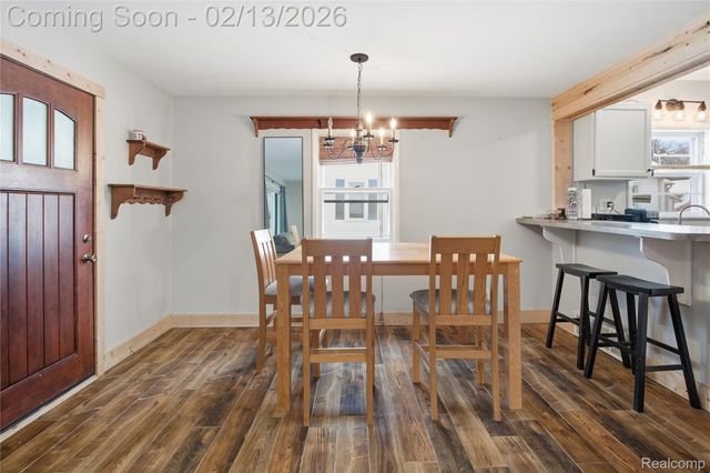 146 E Summit Street, Chelsea, MI 48118