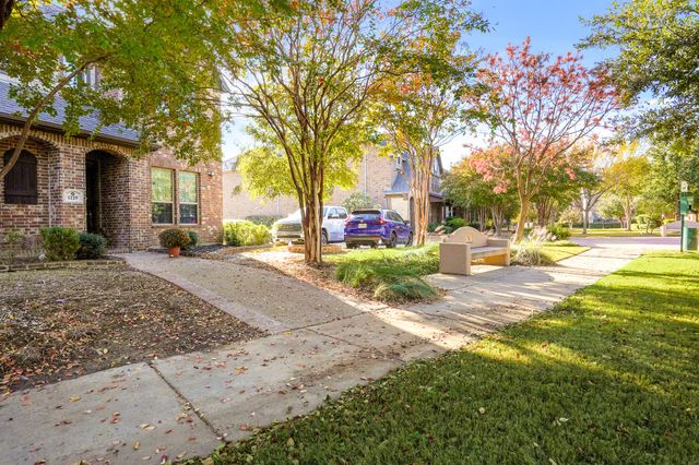 1229 Harris Hawk Way, Arlington, TX 76005