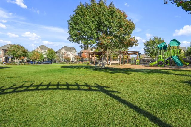 1229 Harris Hawk Way, Arlington, TX 76005