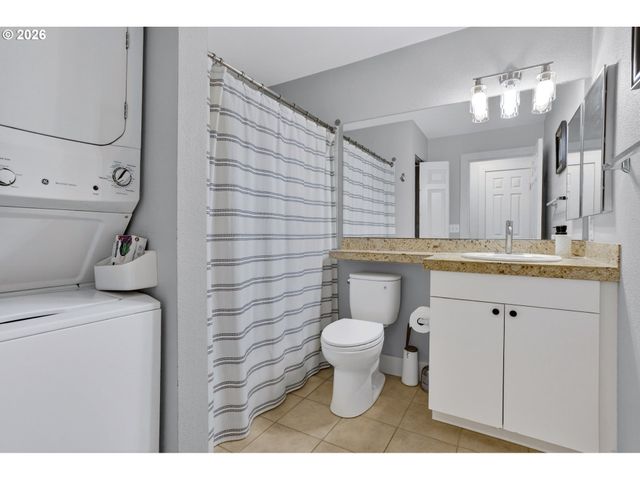 1827 Se CUTTER Ln, Vancouver, WA 98661