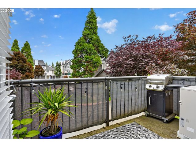 1827 Se CUTTER Ln, Vancouver, WA 98661