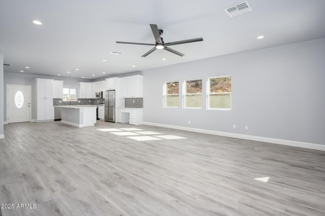 27145 N 147TH Avenue, Surprise, AZ 85387