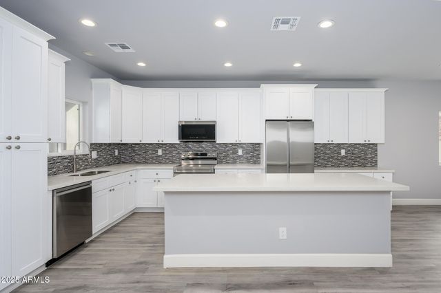 27145 N 147TH Avenue, Surprise, AZ 85387