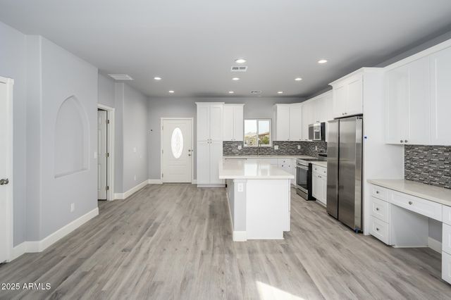 27145 N 147TH Avenue, Surprise, AZ 85387