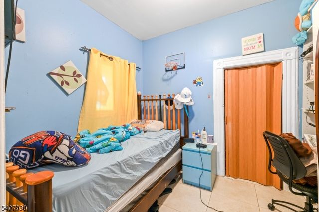 183 Walnut St, Paterson City, NJ 07522