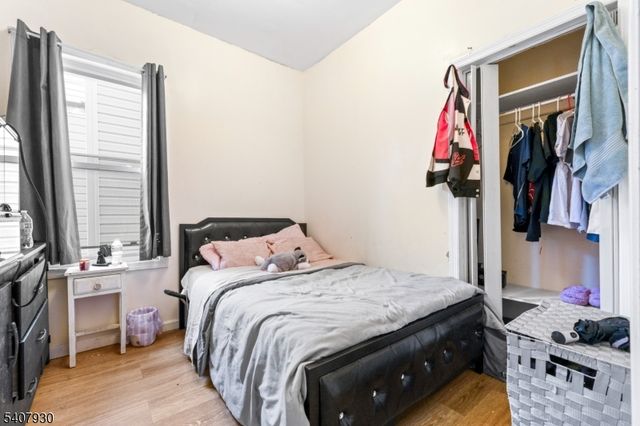 183 Walnut St, Paterson City, NJ 07522