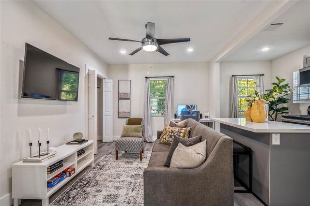 5 Estelle Street 1, Houston, TX 77003